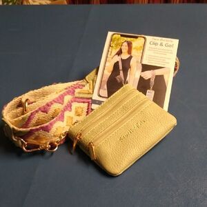 Save the Girls Clip & Go Set with Green Pouch